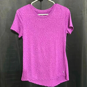 2/15 Purple cheetah print top